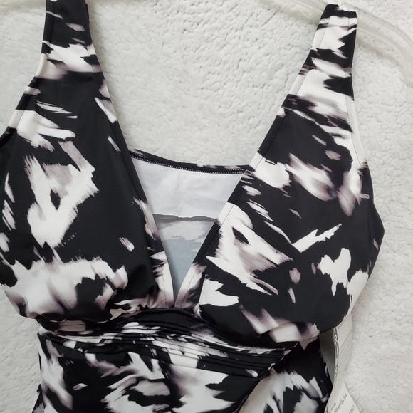 trimshaper control tankini swimsuit top